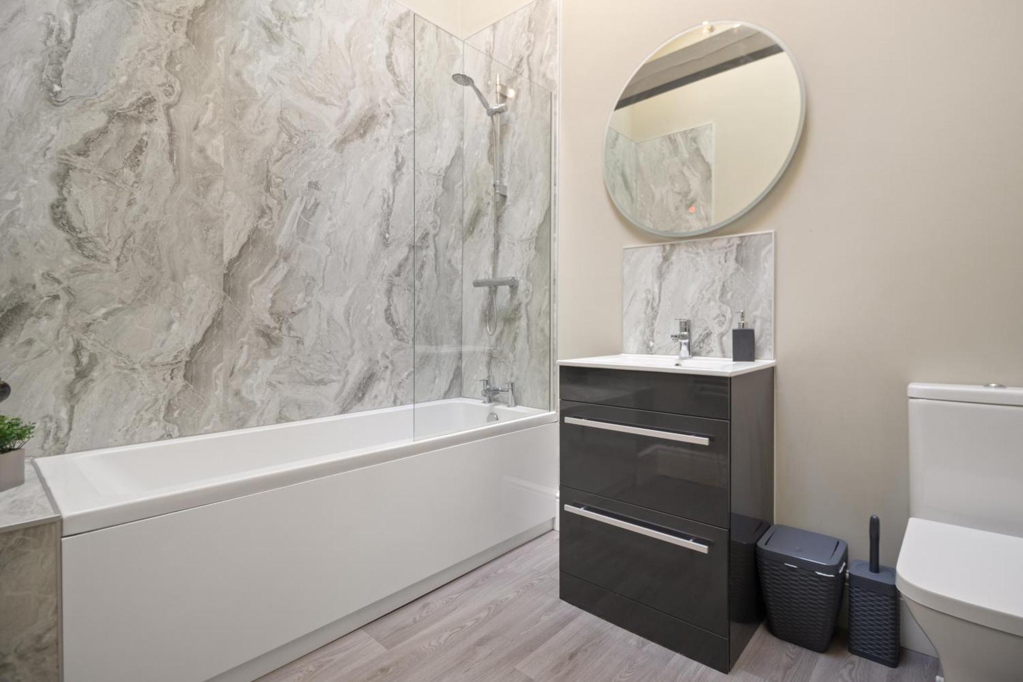 Whiskawaystays - Victoria House - Apartment 6 ウスター エクステリア 写真